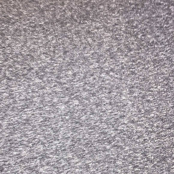 Universal Thread Women’s Short Sleeve Top - Picture 3 of 3